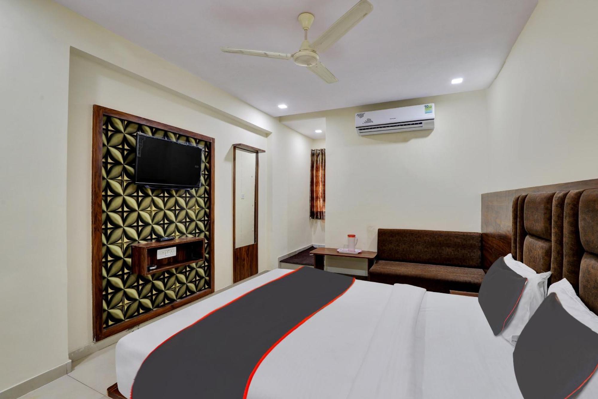 Hotel O Neelkamal Amhedabad Dış mekan fotoğraf
