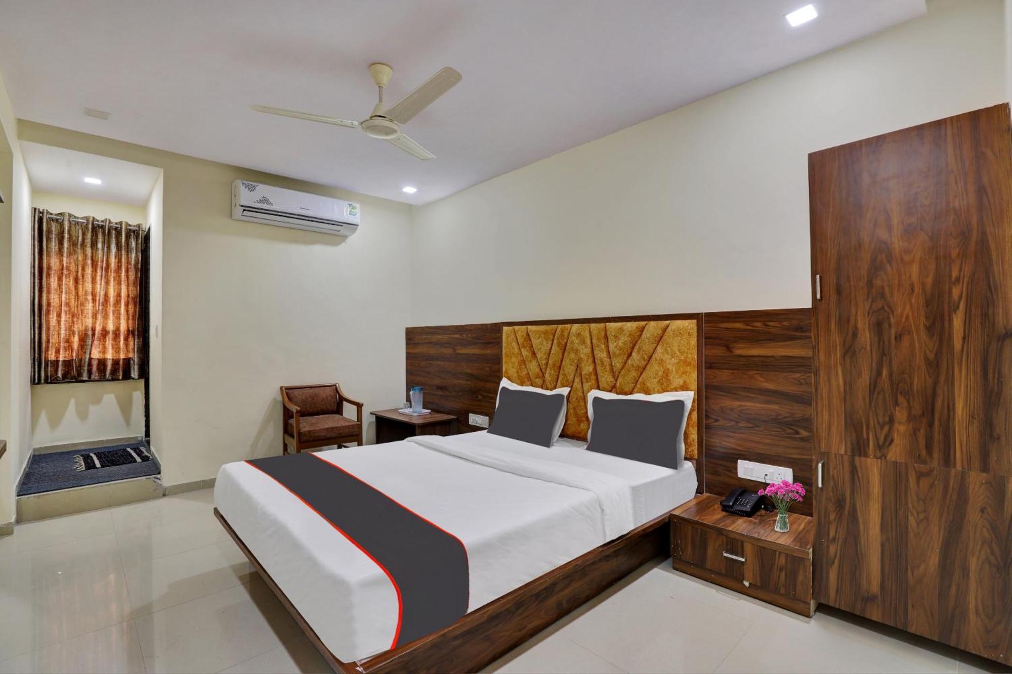 Hotel O Neelkamal Amhedabad Dış mekan fotoğraf